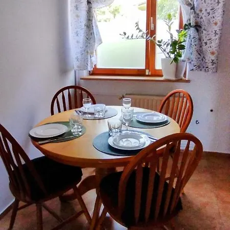 Διαμέρισμα Plocka 15 *